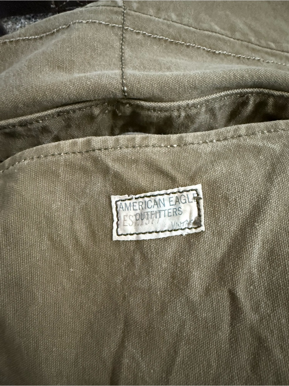 American Eagle Outfitters Vintage Canvas Messenger Bag with Brown Trim - Picture 4 of 8